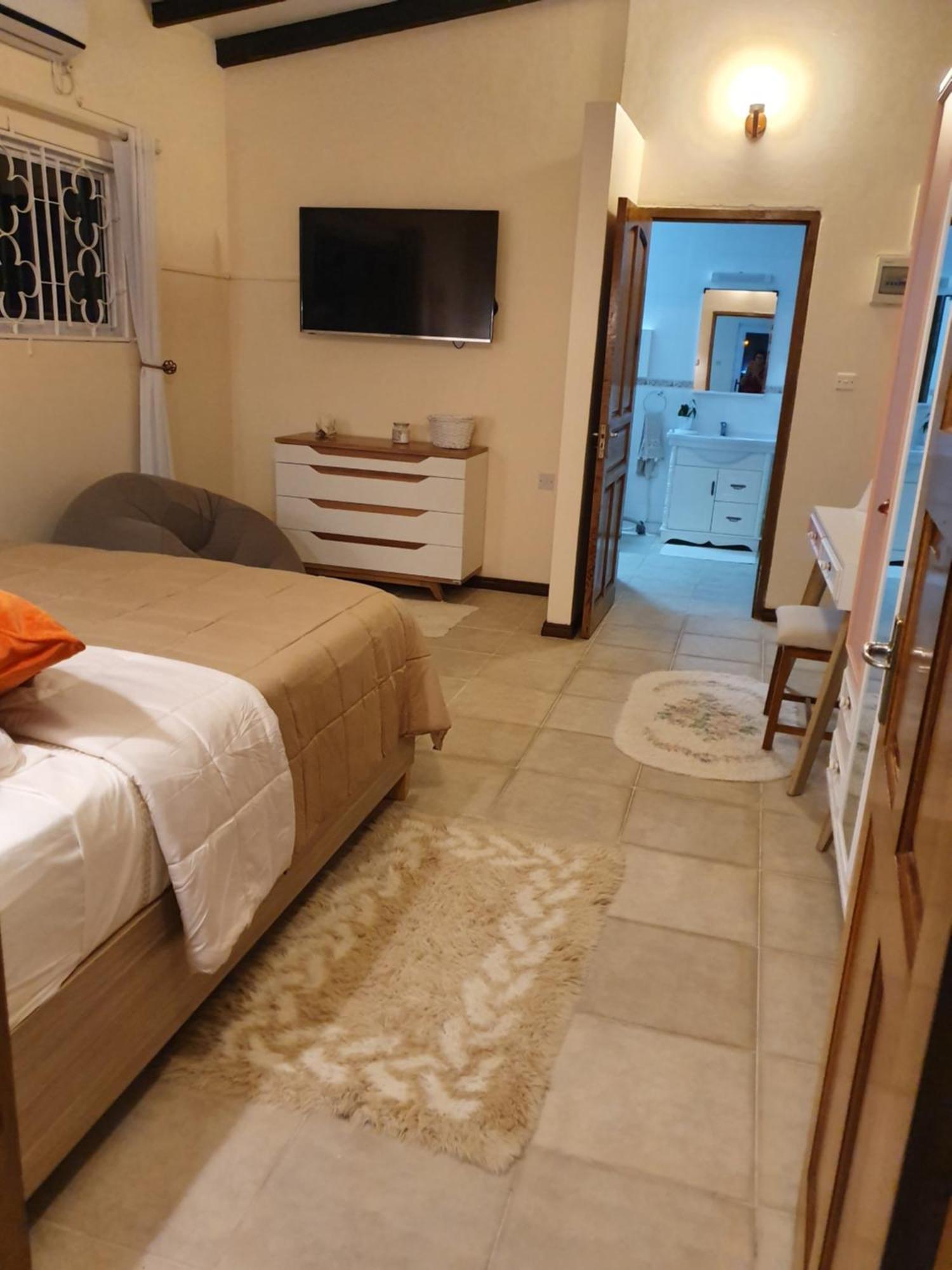 The Olive Tree Apartamento Misere Quarto foto
